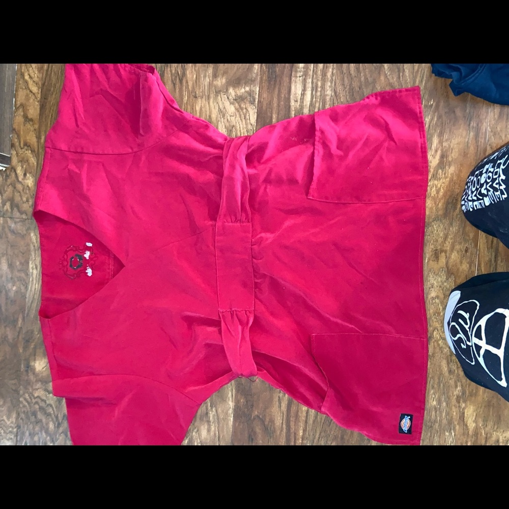 Woman’s scrub top